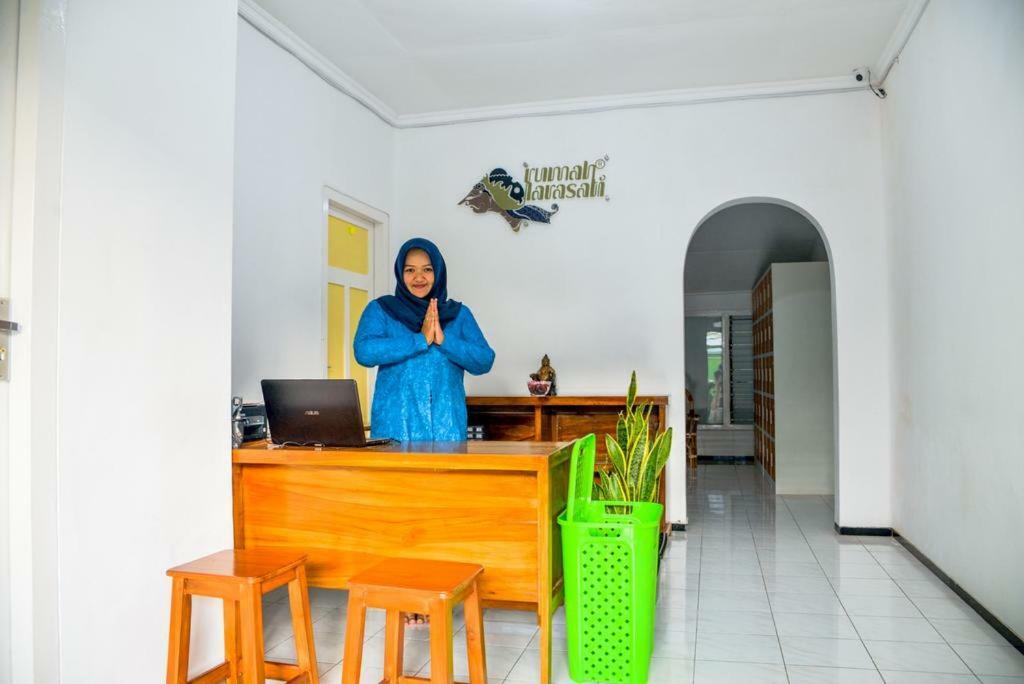 Rumah Larasati Маланг Экстерьер фото